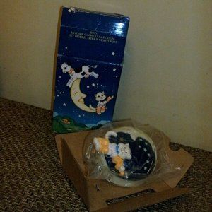 Vintage 1992 Avon Mother Goose Collection Hey Diddle Diddle Nightlight with Box
